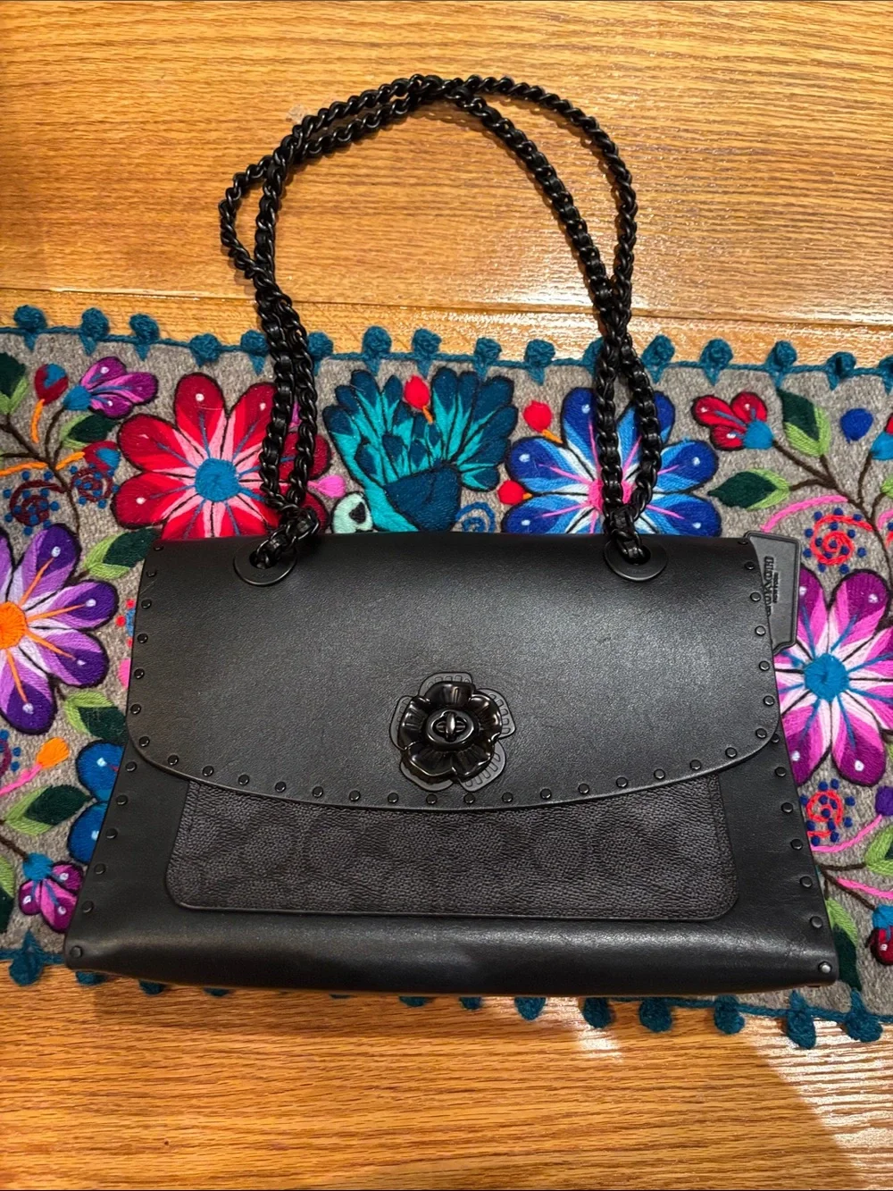 Coach Black Leather Shoulder Bag with Floral Turnlock